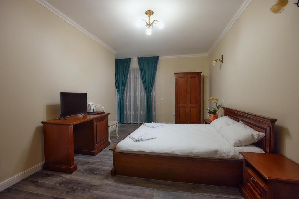 Hotel Imperium Botiz Dış mekan fotoğraf