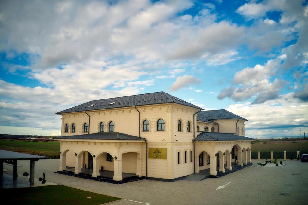 Hotel Imperium Botiz Dış mekan fotoğraf